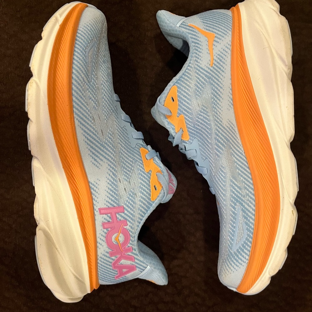 ⚠️SOLD⚠️ Hoka One One Clifton 9 - Women’s Size 9 - Picture 4 of 9